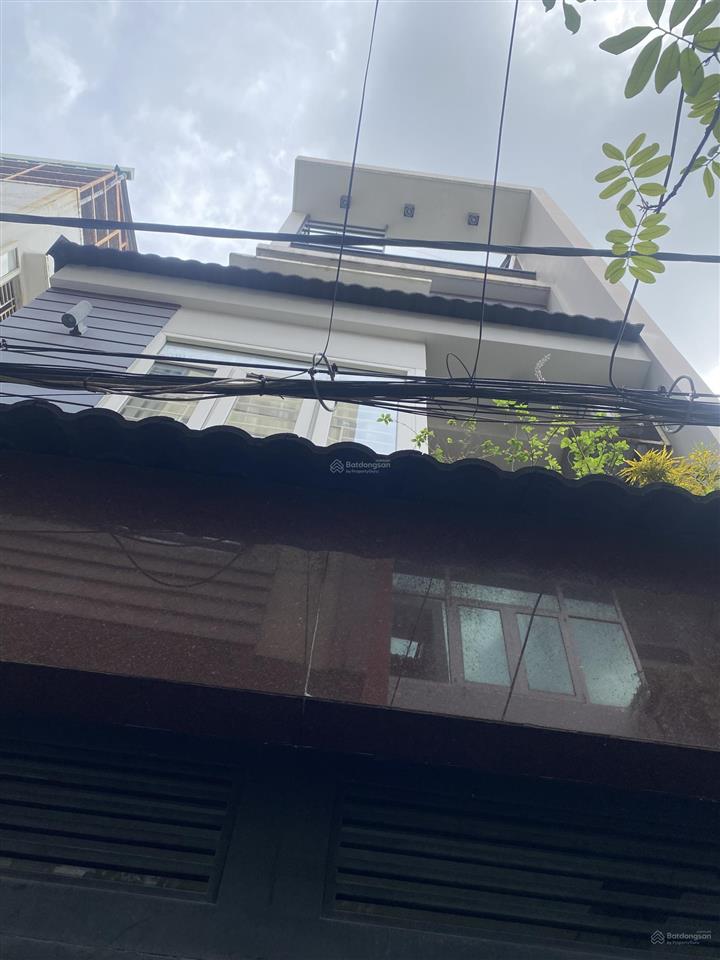Bán nhà  lê văn sỹ  4 tầng  60 m  2 mặt tiền  9,4 tỷ,