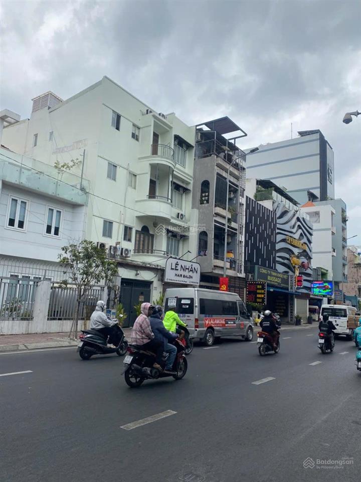 Mặt tiền đào duy anh phú nhuận đất 190m², ngang 12,66m vị trí kinh doanh 50 tỷ,