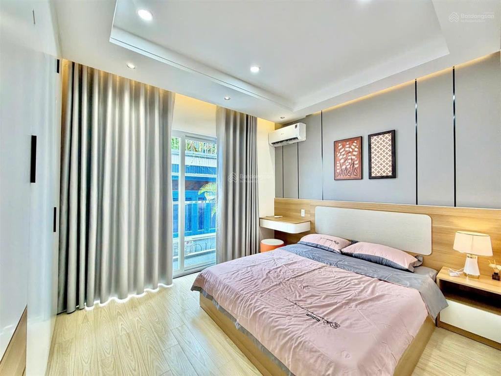 Bán nhà phan đình phùng  5 tầng  nhà mới chỉ 8,4 tỷ, (gặp chính chủ)