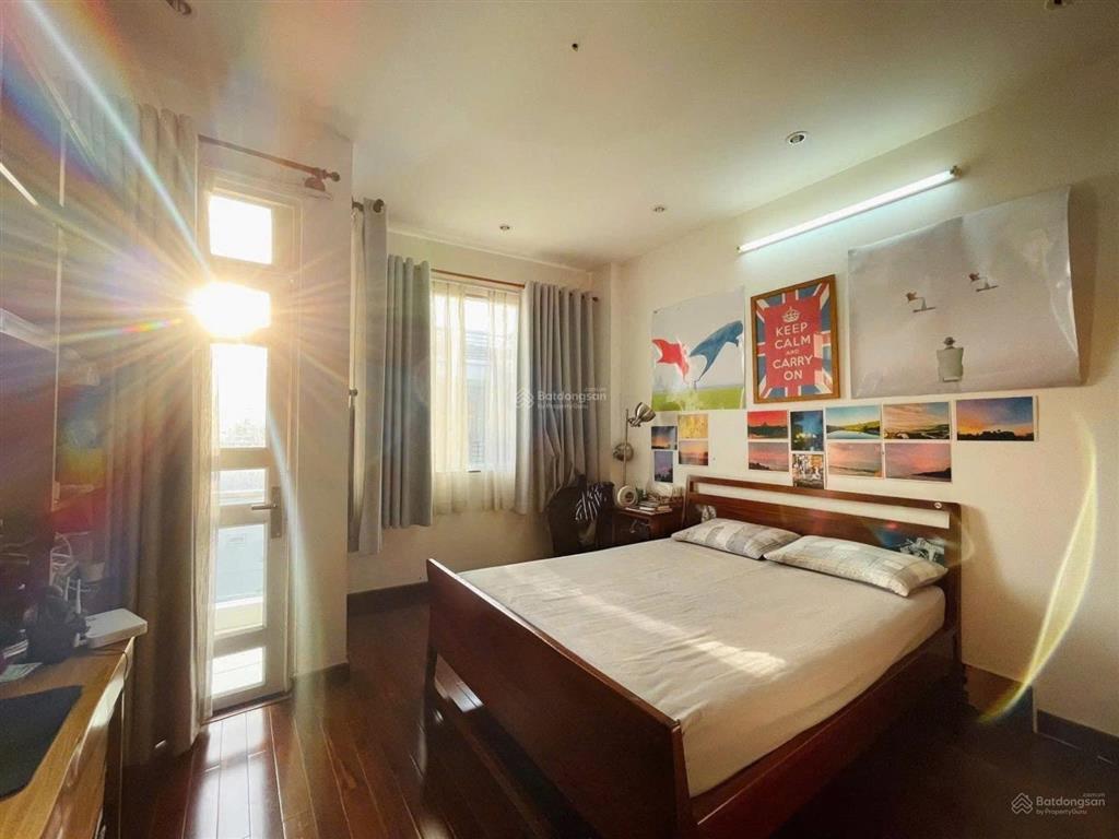 Bán nhà nguyễn văn đậu hxh 5 tầng chỉ 9,99 tỷ