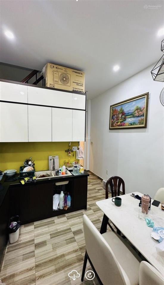 Nhà đẹp nguyễn kiệm hẻm thông, xe hơi tới nhà, 76m  nở hậu, 8,8 tỷ