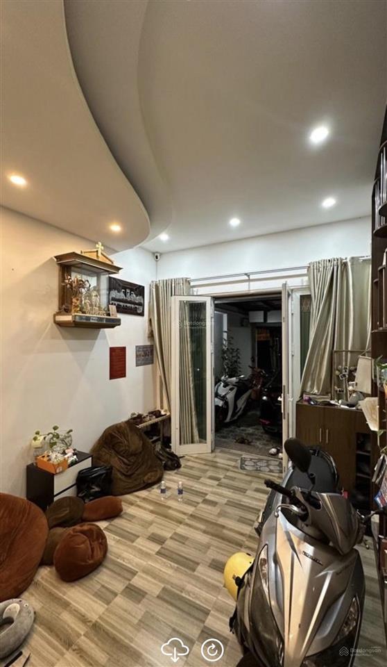 Nhà đẹp nguyễn kiệm hẻm thông, xe hơi tới nhà, 76m  nở hậu, 8,8 tỷ