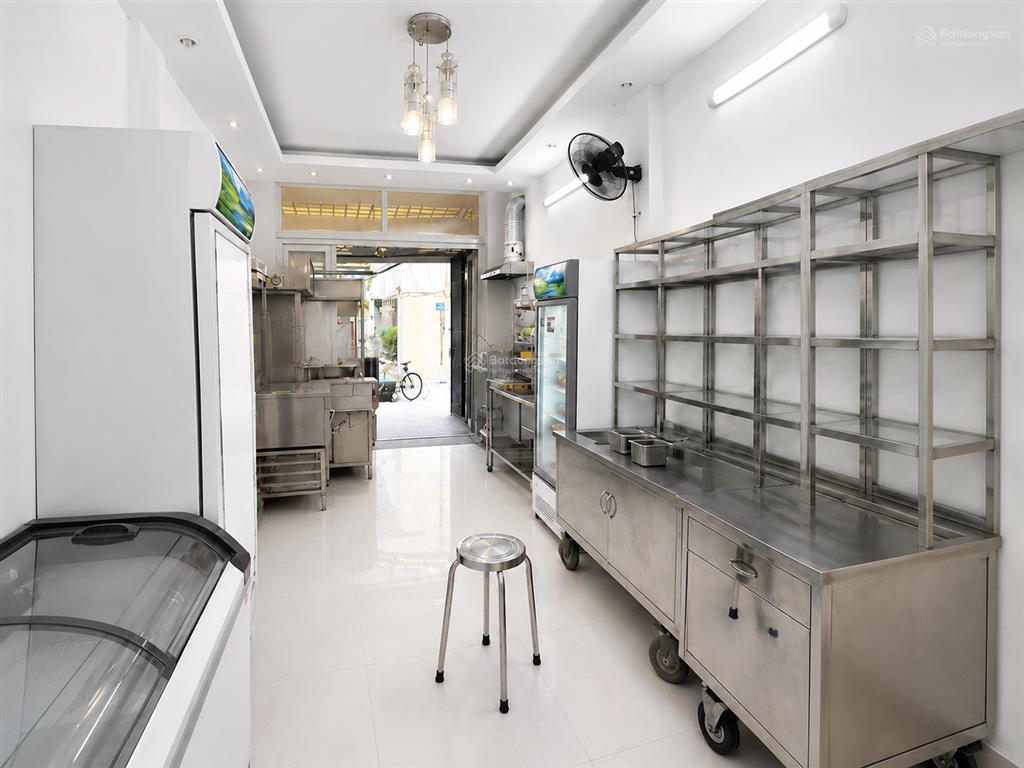 Bán nhà phú nhuận  hẻm xe hơi thông  dòng tiền 22 triệu/tháng, 8.2 tỷ