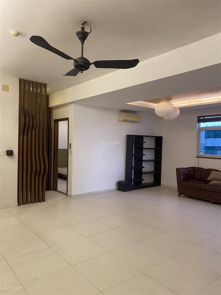 Bán căn hộ chung cư h2  hoàng diệu  quận 4  130 m2  chỉ 8,5 tỷ (tl)