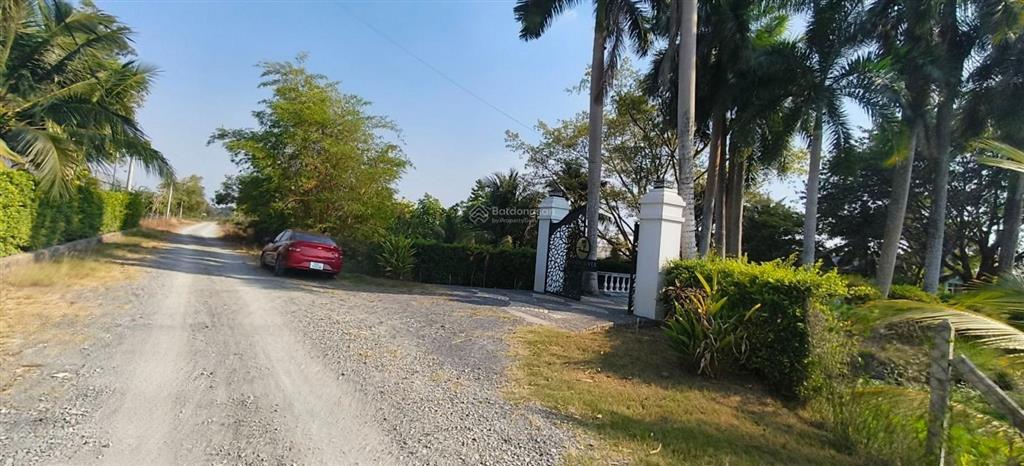 Bến du thuyền khu nghỉ dưỡng biệt thự sinh thái moon river củ chi tp. hcm. 350 tỷ