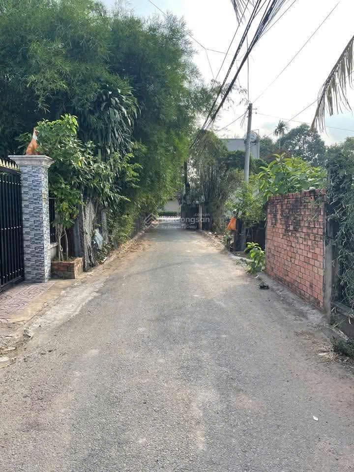 Chủ đi nước ngoài nên cần thanh lý lô đất đẹp dt 146,1m2 ngay nguyễn chí thanh  sổ hồng riêng