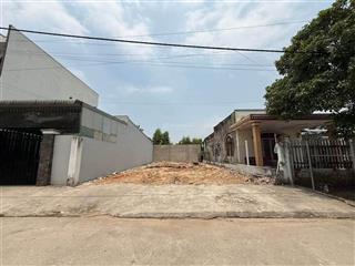 Chính chủ cần ra gấp lô đất đẹp như mơ dt 100m2 sát ngã tư cây me  sổ hồng riêng