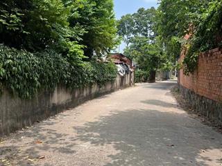 Chính chủ cần ra gấp lô đất đẹp dt 130m2 ngay huỳnh thị hiếu tân an thủ dầu một  sổ hồng riêng