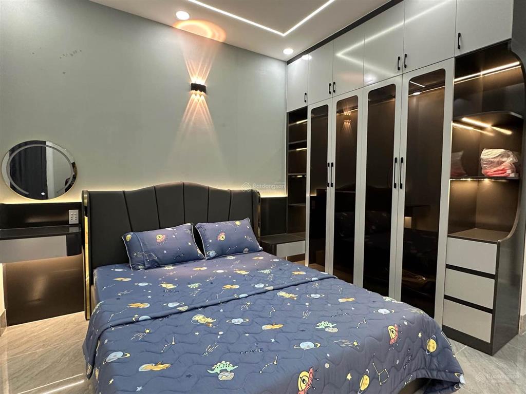 Bán nhà riêng 4pn 5wc tại trần thị cờ, 6,8 tỷ, 4tầng