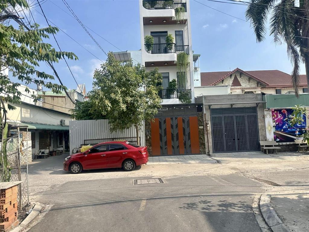 Em rất mong muốn bán nhà lô góc 3tầng | ở lâm thị hố  quận 12  hxh 4m đường nhựa.