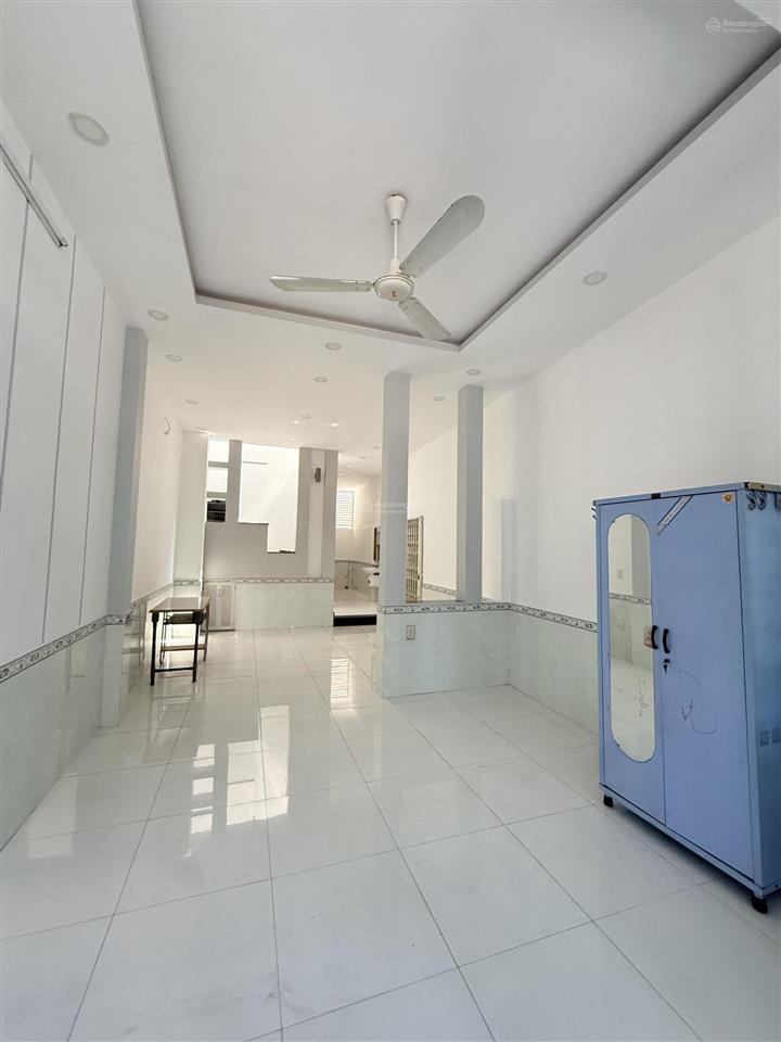 Siêu hiếm bán nhà lô góc hẽm 7m xe tải | 68m2 | đường lâm thị hố quận 12.