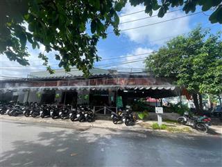 Lô góc 2 mặt tiền  trần văn mười, xuân thới sơn  430m2  đang có dòng tiền cho thuê 25tr/tháng.