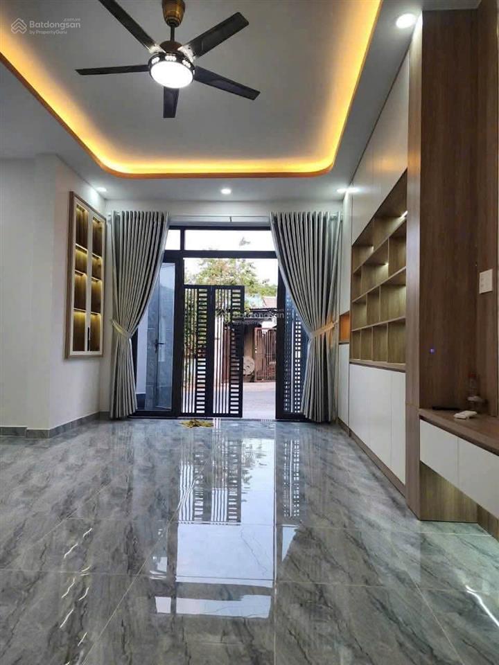 Mặt bằng kd  trần văn mười, hóc môn  đường xe tải né nhau 10m  180m2  xây mới 100%