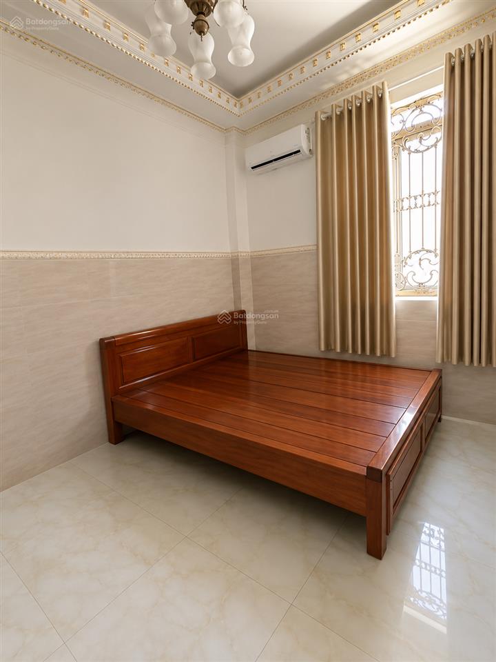 Hiếm mặt tiền kd (vip)  đường trần văn mười, hóc môn  88m  3tầng  gần chợ chữ s
