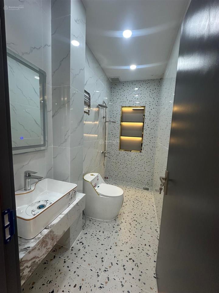 Siêu phẩm nhà mới 6 tầng có thang máy 100m  đường 8m  phường trung mỹ tây, quận 12  giá 10,9 tỷ