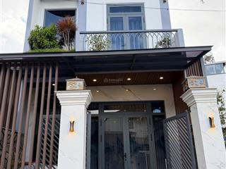 Bán nhà mới đẹp ngô thì nhậm p4 xuân hương