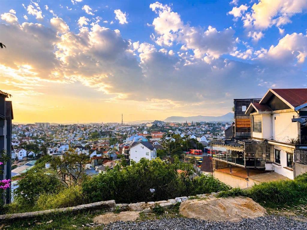 Siêu phẩm đất biệt thự mặt tiền đống đa  phường 3  tp. đà lạt