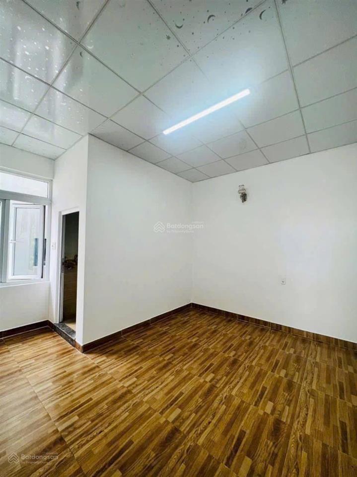 Cần bán nhà lầu 240m2 nguyễn an ninh p6 đl giá tốt