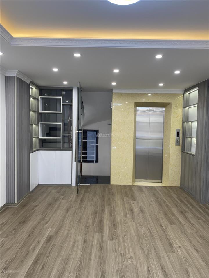 Bán nhà mới 6 tầng, diện tích 50m² tại đường dương văn bé thang máy, ô tô tránh, full nội thất