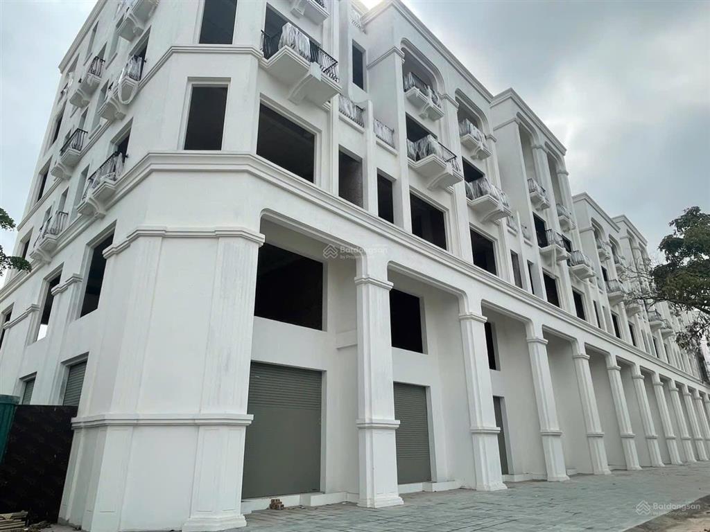 Chính chủ bán shophouse lk3 vườn hồng từ sơn garden city
