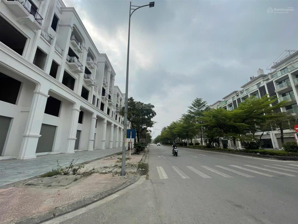 Chính chủ bán shophouse lk3 vườn hồng từ sơn garden city