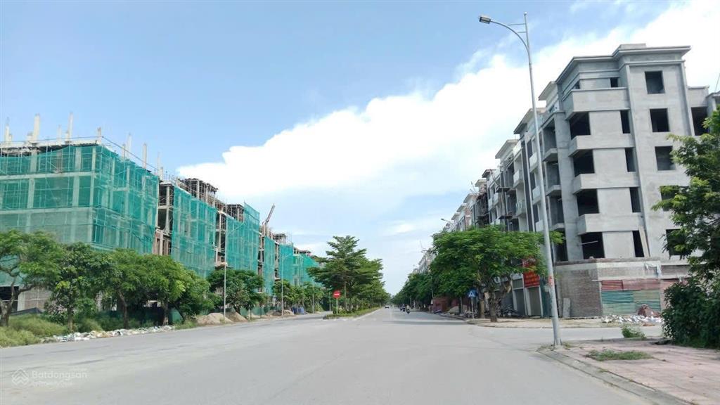Chính chủ bán shophouse nhà phố vườn sen  vườn hồng dự án từ sơn garden city mặt tỉnh lộ 277