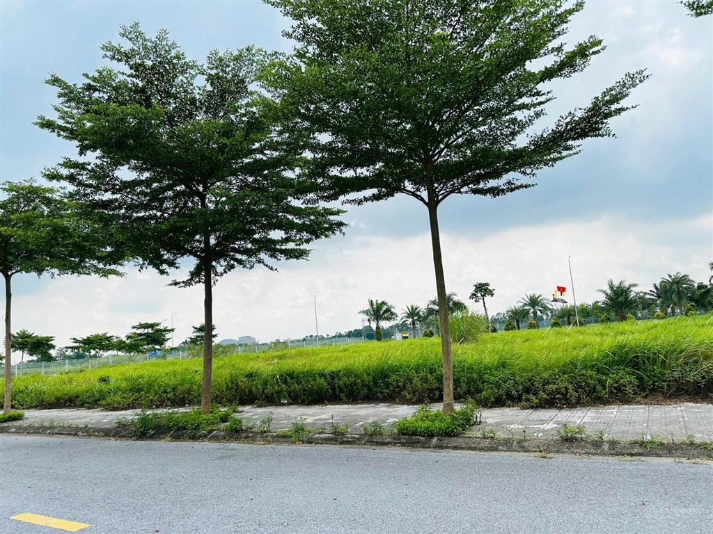 Chính chủ bán căn liền kề dự án từ sơn garden city