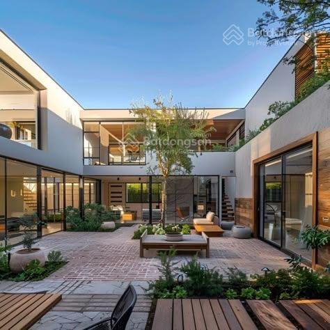 Chủ cần tiền bán khu nhà vườn quy mô lớn khu long trường  dt hơn 2000m2 giá bán chỉ 75 tỷ