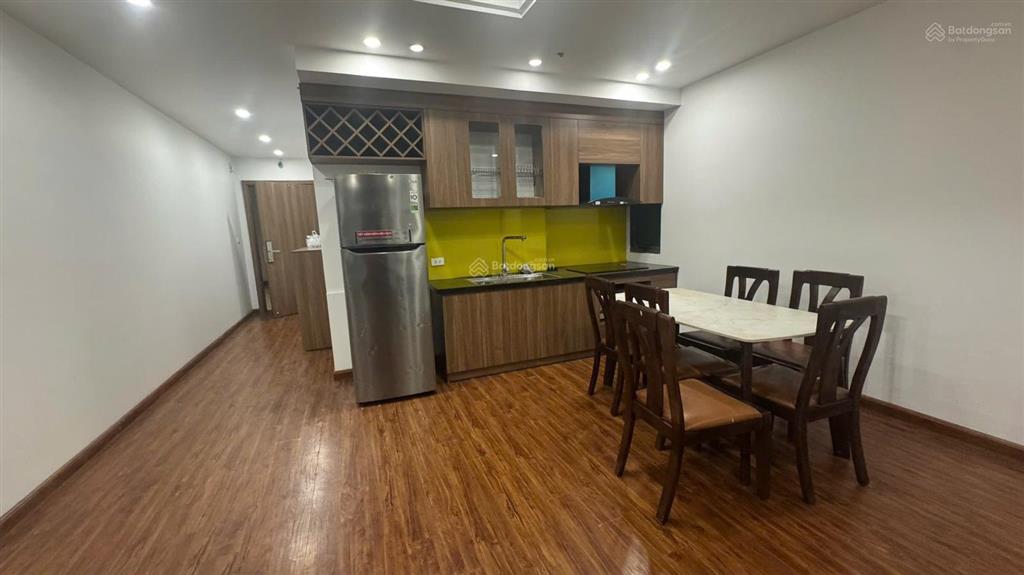 Hiếm! bán gấp 3n 2vs 92m2, full nội thất, ban công đông nam toà b1 sky central, giá 9 tỷ có tl