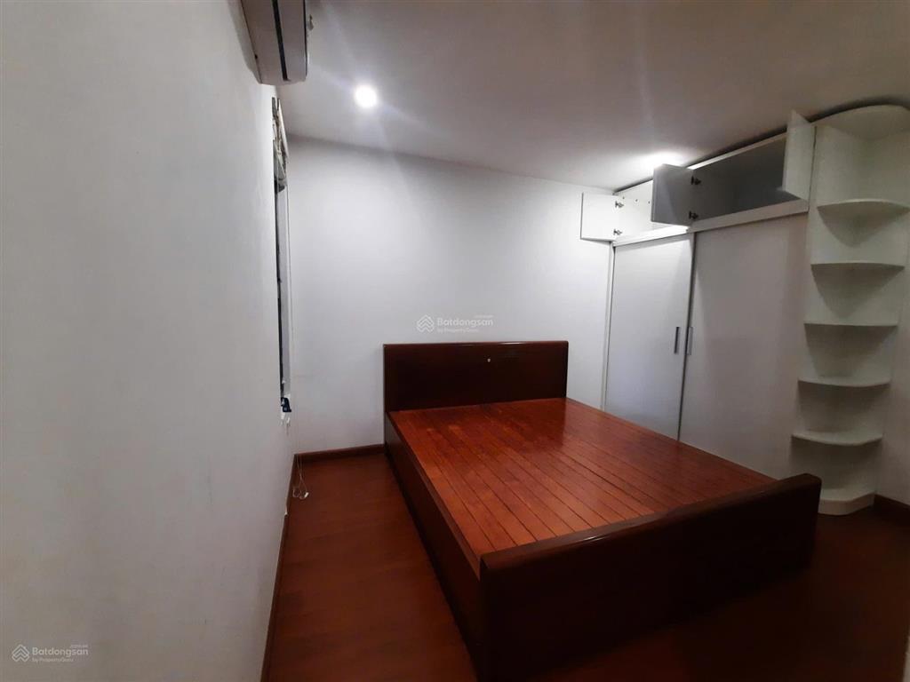 Bán căn hộ 2pn tòa b sky central  69m2, tầng trung, ban công hướng đông