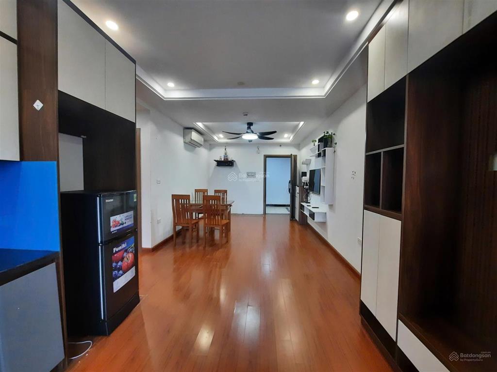 Bán căn hộ 2pn tòa b sky central  69m2, tầng trung, ban công hướng đông