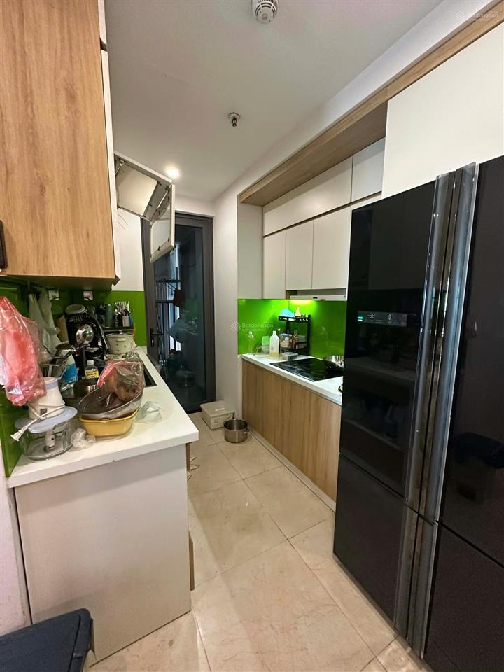 Bán gấp giá cực tốt căn 98m2 3pn 2 ban công, tầng cao toà b sky central 176 định công, 9 tỷ có tl