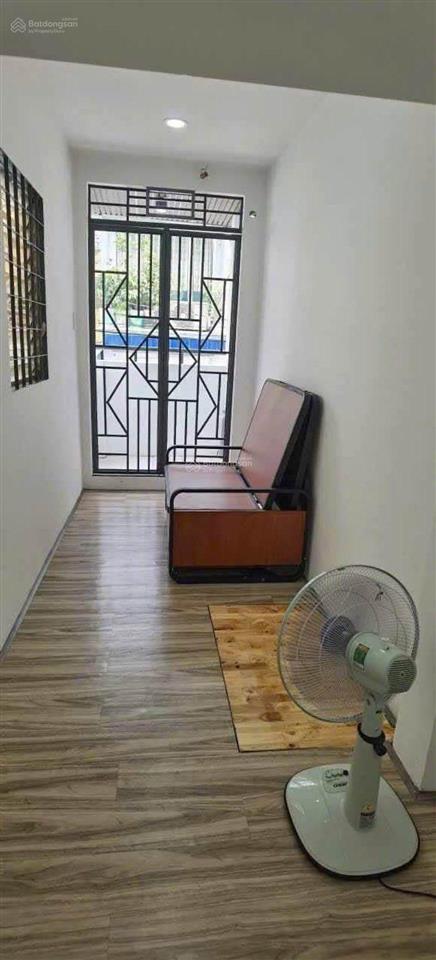 Nhà bình thạnh gần quận 1  giá 1,83 tỷ  có sổ riêng