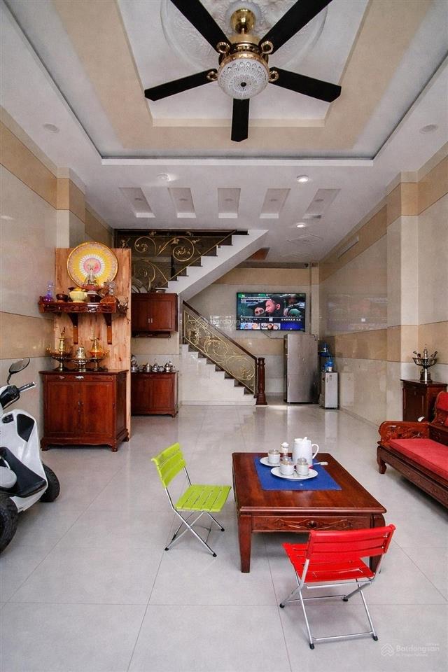 Siêu phẩm 4 tầng không lộ giới  dt 4x8  hương lộ 2 hẻm xe tải  shr hcđ chỉ hơn 4 tỉ xíu