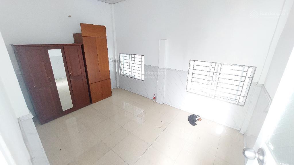 Bán nr tại 28.19, lương văn can, 75m2, 4,6 tỷ, đẹp, nhiều tiện ích