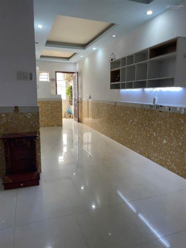 Bán nhà riêng tại đ.lý đạo thành, 6,4 tỷ, 62m2, 5pn, 4wc, chính chủ