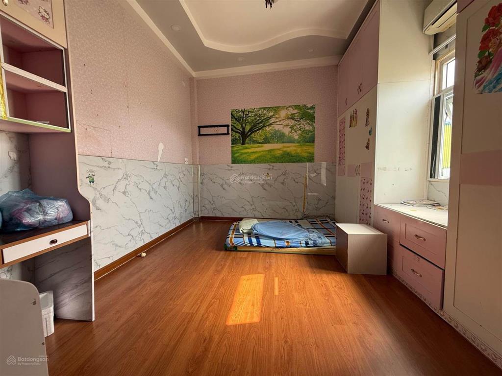 Bán nhà riêng tại an dương vương, 8 tỷ, 6pn, 4wc, mặt tiền 4m xe hơi