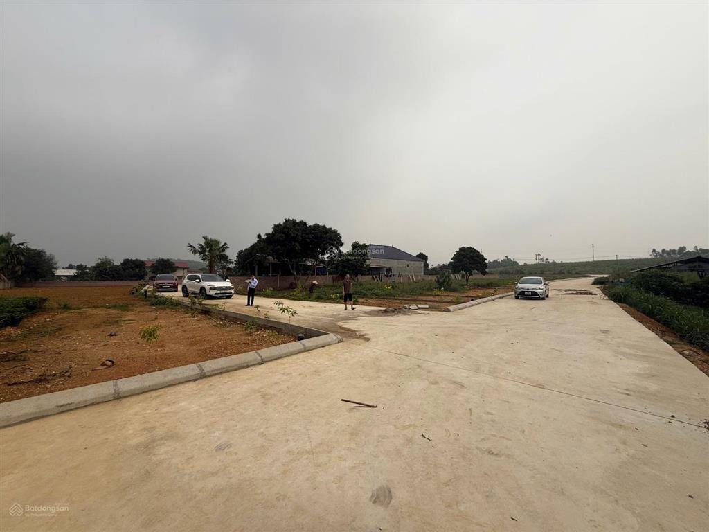 Chính chủ cần bán gấp lô đất 600tr/lô ngay sát wyndham thanh thuỷ , ecopark , licogi