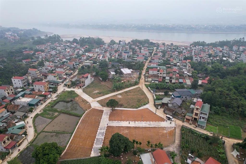 Chính chủ cần bán gấp lô đất 600tr/lô ngay sát wyndham thanh thuỷ , ecopark , licogi