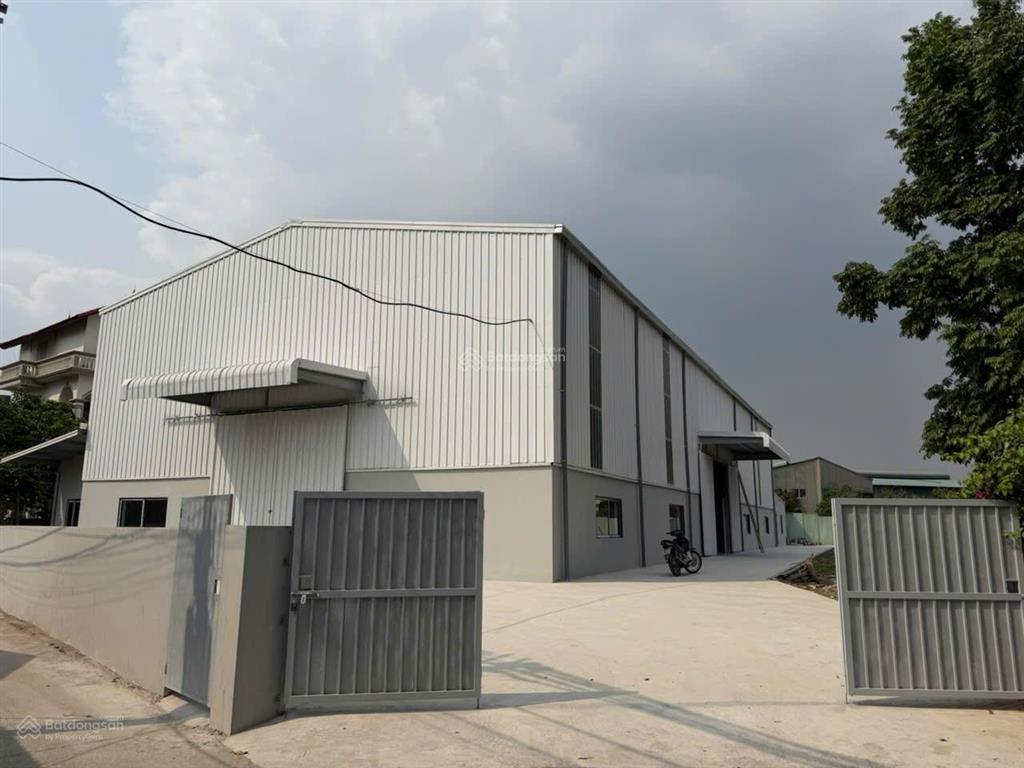 Cho thuê kho xưởng,xây dựng mới kiên cố ,pháp lý đầy đủ,tiện kinh doanh khu vực nội đô.