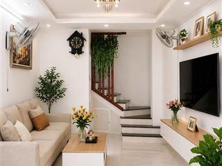 4 TẦNG GẦN MẶT TIỀN GÓC NGÃ 3 TRẦN THÁI TÔNG TRƯỜNG TRINH 40M2 HẺM XE HƠI DƯỚI 3.5 TỎI