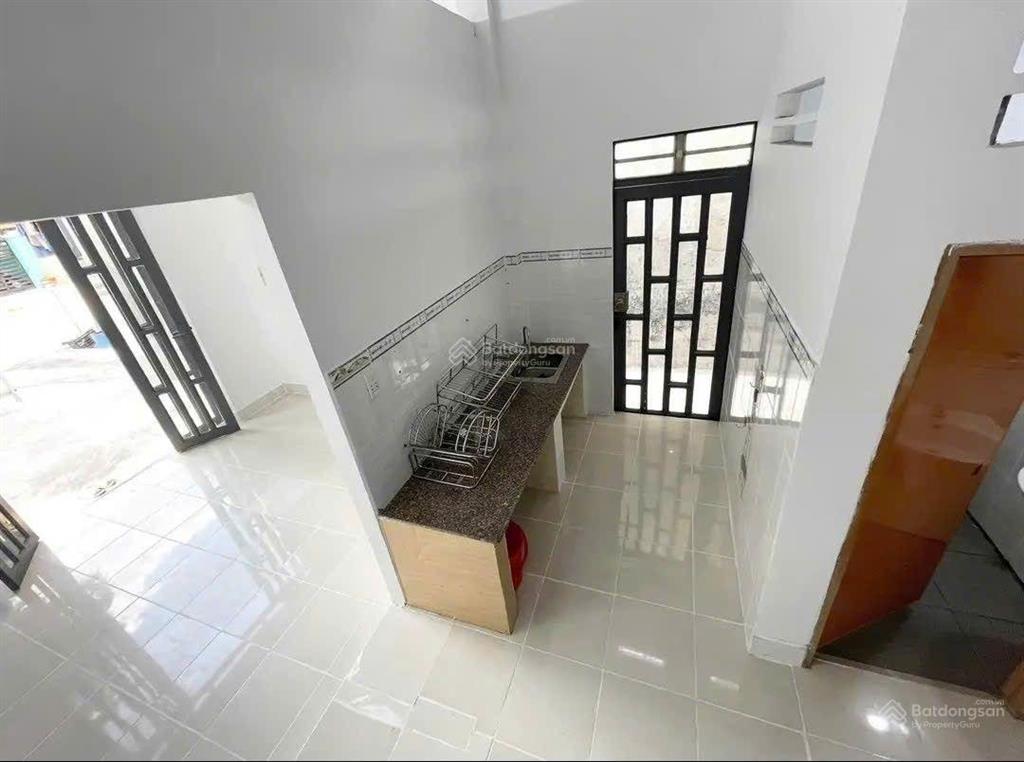 Cần bán dãy trọ 149m2 đường nl19 giá 1 tỷ 390, gần chợ kcn mỹ phước 3, thu nhập 7tr/ tháng, sẵn sổ