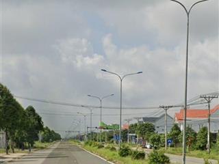 Chủ cần tiền bán gấp lô đất mt nguyễn văn linh 300m2 giá 960tr, gần tttm chơn thành plaza, shr