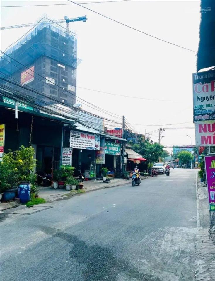 Cần bán đất 143m2 mt kinh doanh đường vũng thiện gần chung cư phú đông sky shr