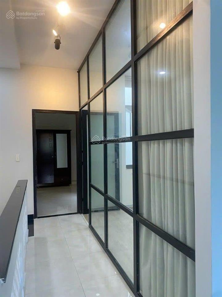 Bán nhà bình chánh gần quốc lộ 1a 80m, đang cho thuê 7tr/ tháng, hẻm xe ba gác, shr