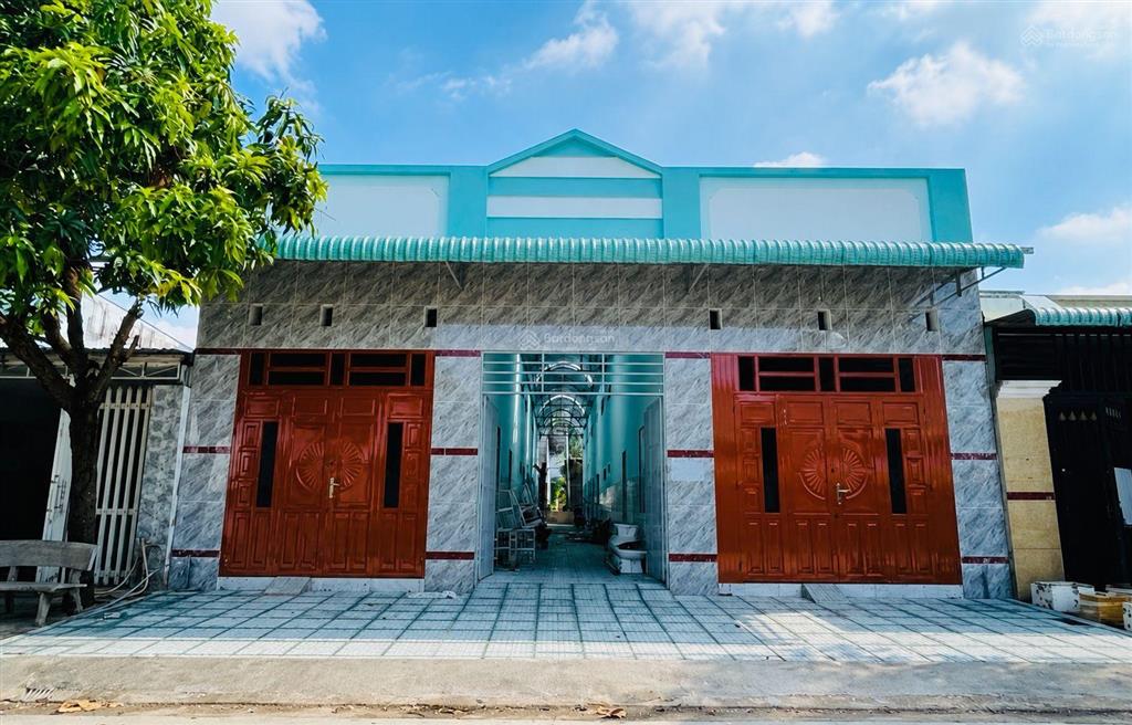 Bán dãy trọ 150m2 gần kcn mỹ phước 3, đường nl4, thu nhập 10 triệu/tháng, sổ sẵn