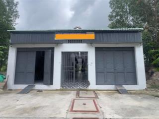 Cần bán dãy trọ 300m² khu tđc becamex giá 1 tỷ 8, đang cho thuê 22tr/tháng, sổ sẵn
