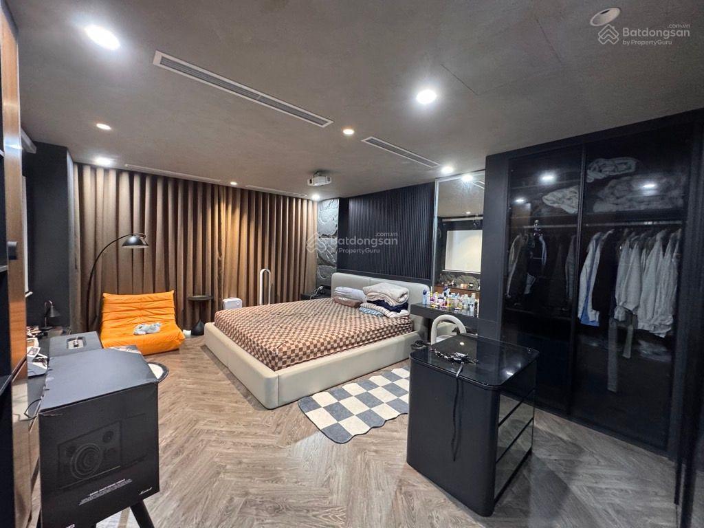 Cổ nhuế  12 tỷ  50m2 x 6 tầng  ngõ thông ô tô tránh dừng đỗ ngày đêm  thang máy  lô góc.