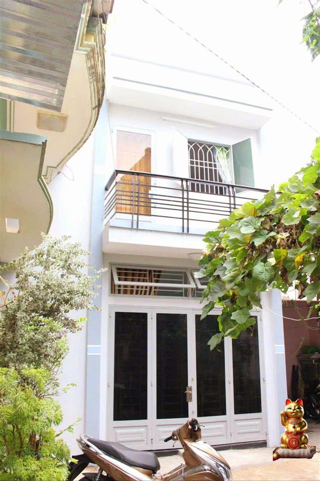 Giảm còn 3.7tỷ, bán nhà đẹp 2 tầng btct song hành quận 12  gần cầu tham lương  shr