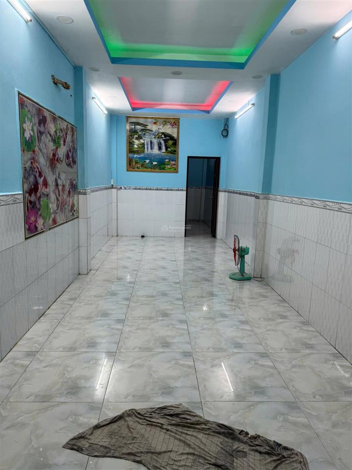 Cho thuê nhà nguyên căn quận 4